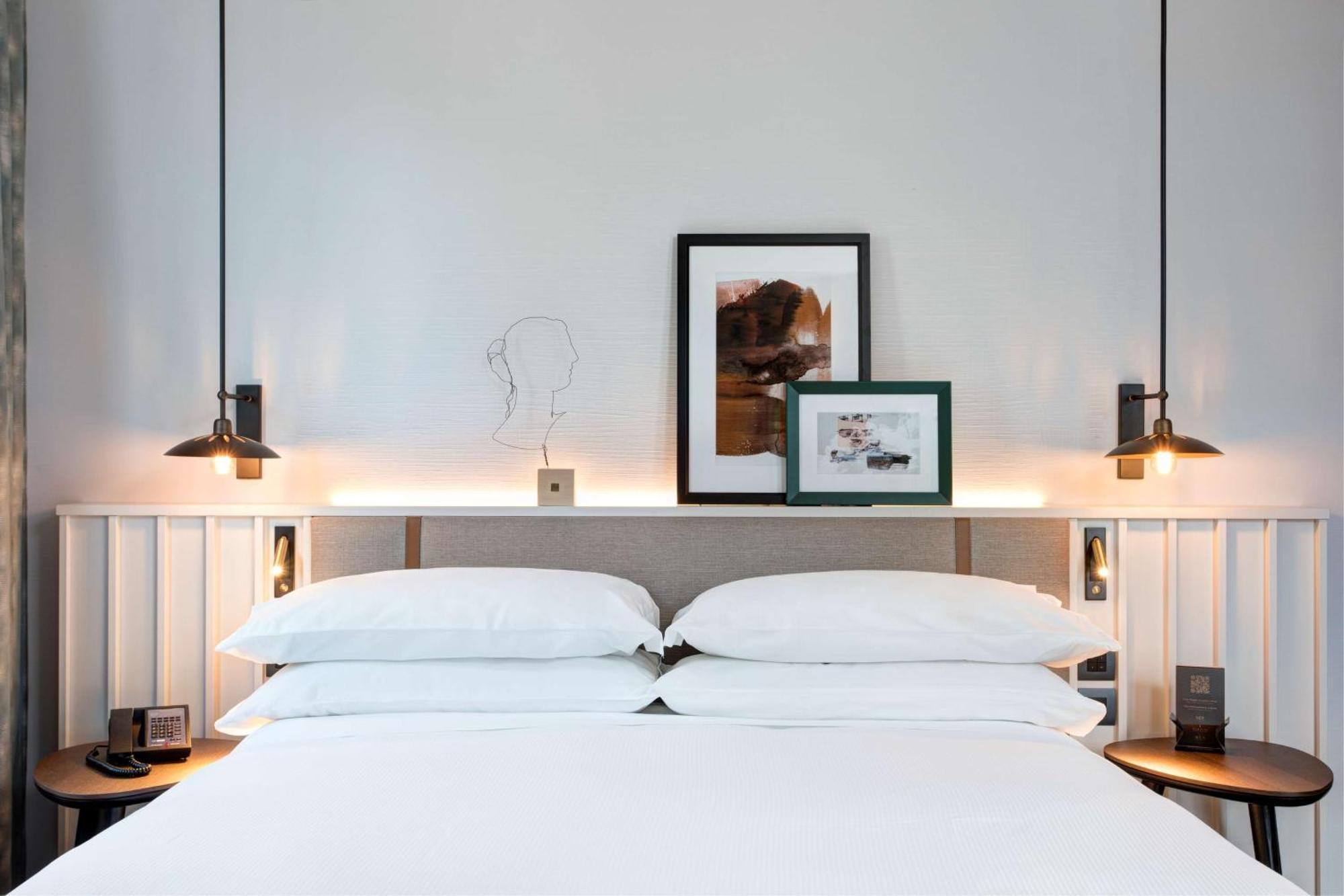 Doubletree By Hilton Monti Hotel Rom