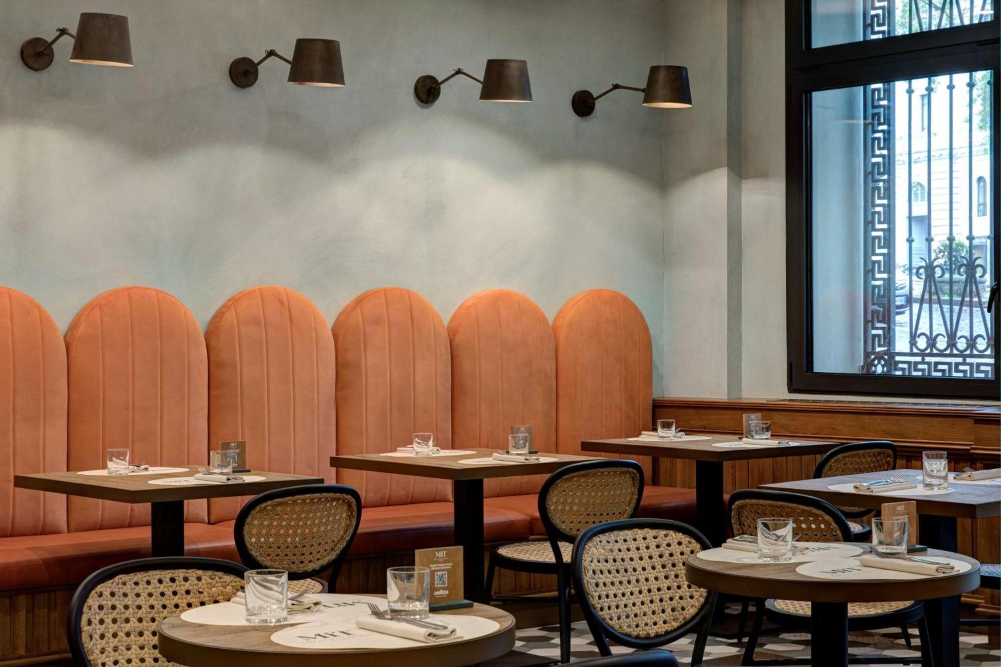 Doubletree By Hilton Monti 4* Rom