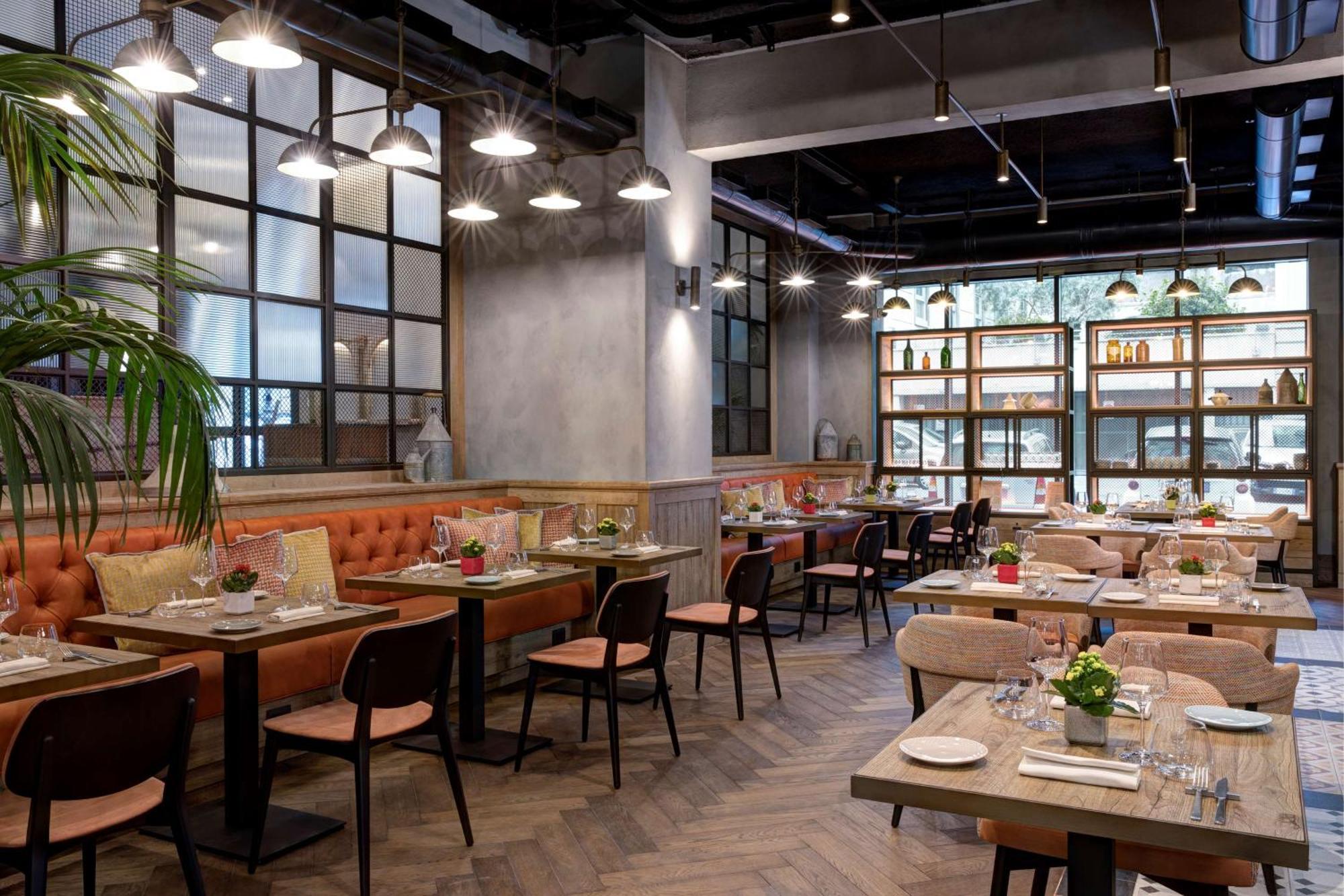 Doubletree By Hilton Monti Hotel Rom